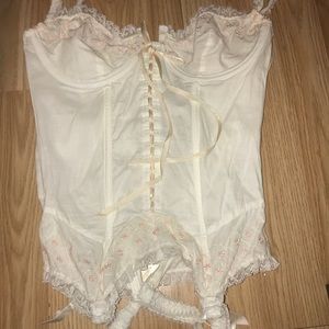 VICTORIA SECRET corset.